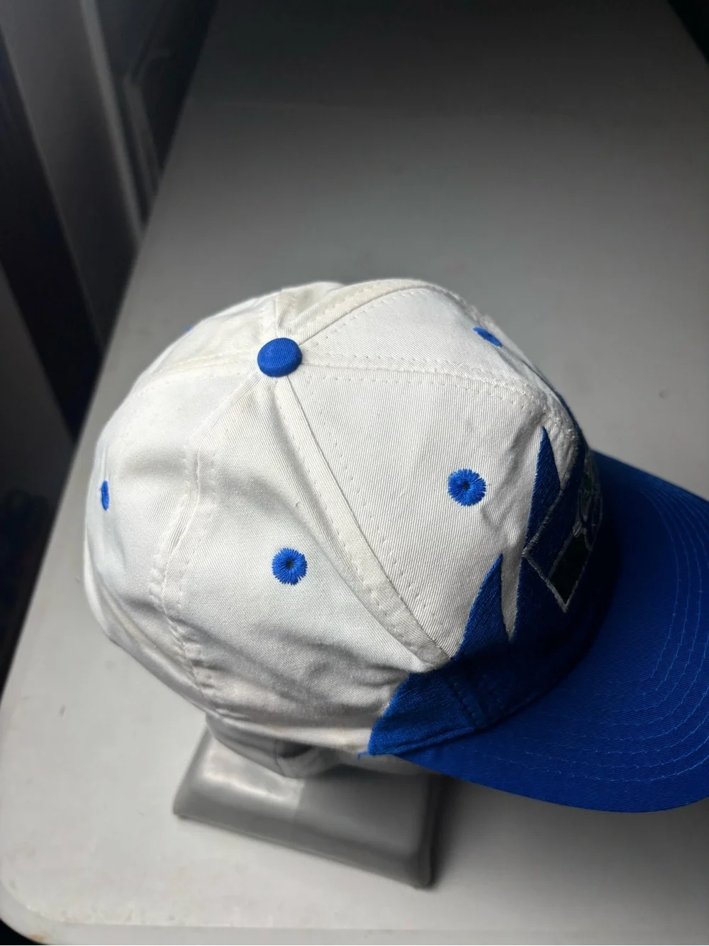 Vintage 90’s Logo 7 NFL Seattle Seahawks Sharktooth Snapback Hat Rare
